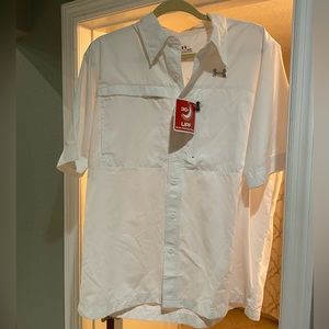 ‼️SOLD ‼️ NWT UnderArmour Men's AllSeasonGear Shirt